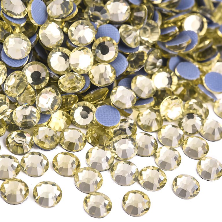 How Jonquil Hotfix Rhinestones Bring Warm Sunlight Tones to Spring Fashion Lines