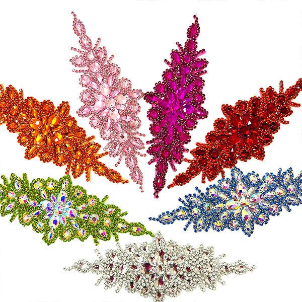 Multicolor rhinestone appliques and brooches for garment decoration